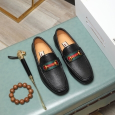 Gucci Leather Shoes